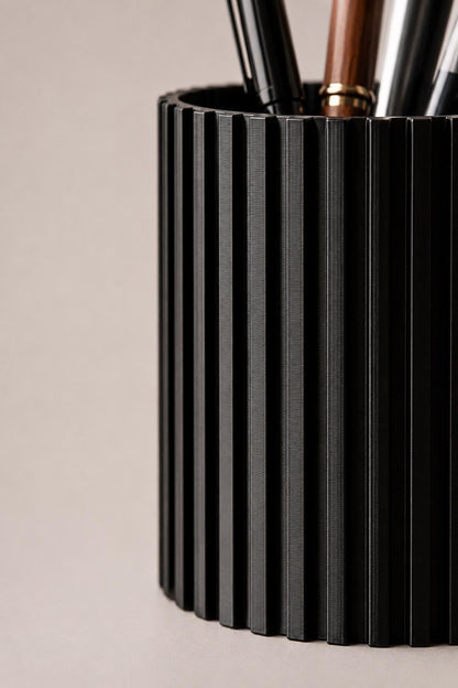 Minimal Pen Holder