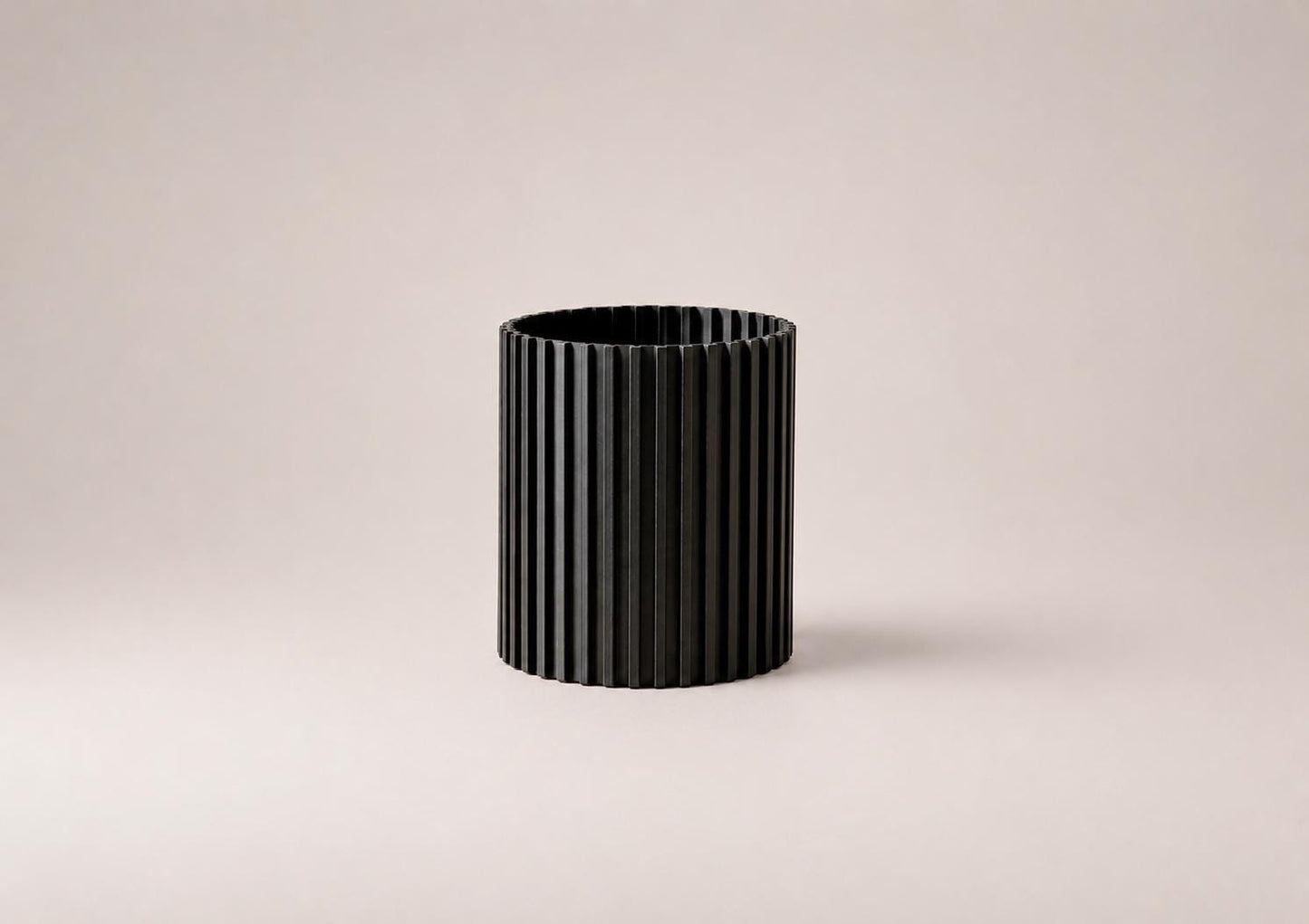 Minimal Pen Holder